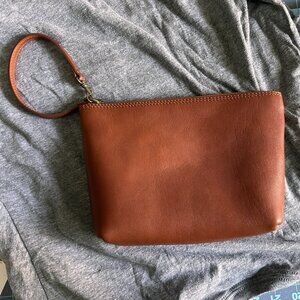 Garnet Hill Leather Perla Zip-Top Wristlet